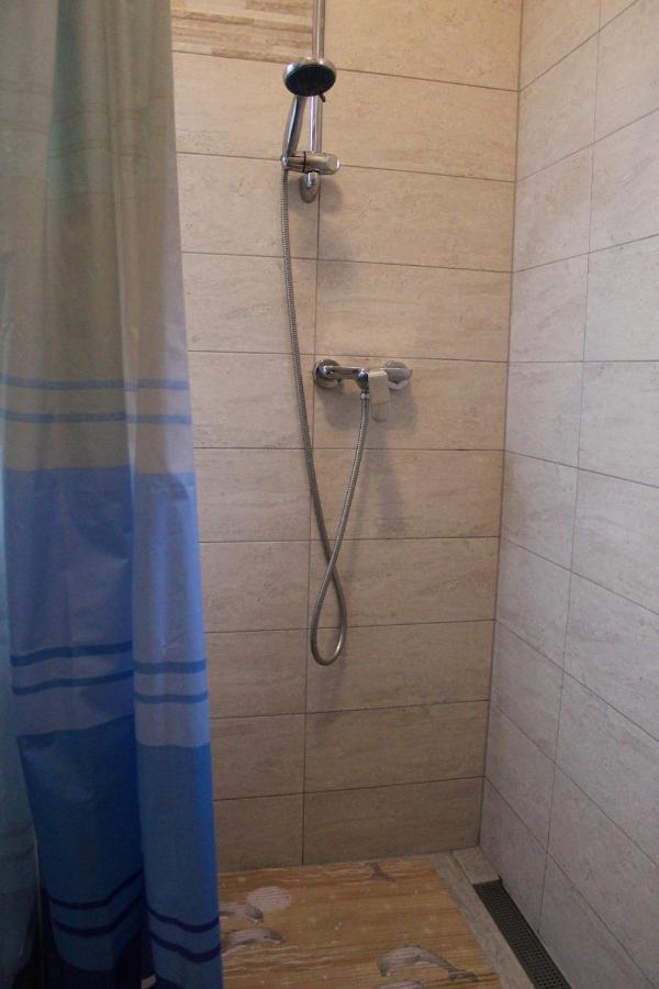 Apartmani Mladenka マリンスカ エクステリア 写真